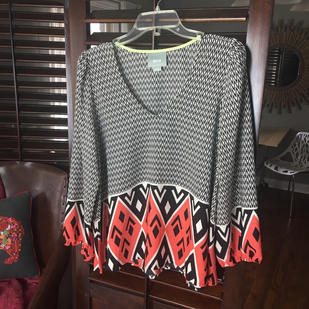 Maeve Anthropologie Flowy Modern Print Top Size Large.